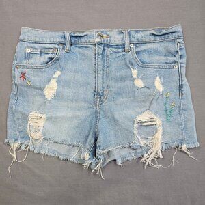 Gap Denim Distressed Embroidered 3" Shorts Size 31 Dreamer